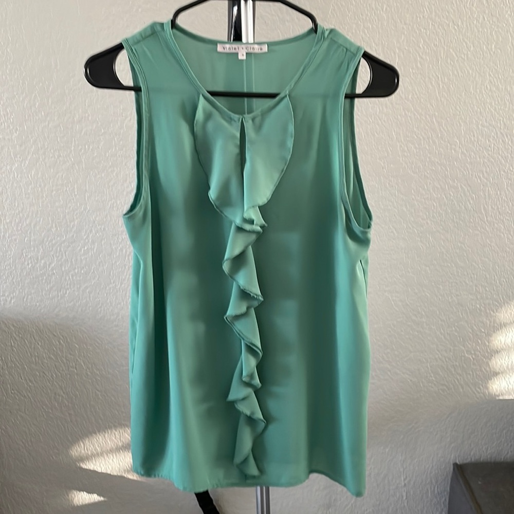 Violet + Claire green blouse - Size S